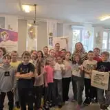 Motyle, chemia i naukowe sukcesy – podsumowanie konkursów w Dwójce