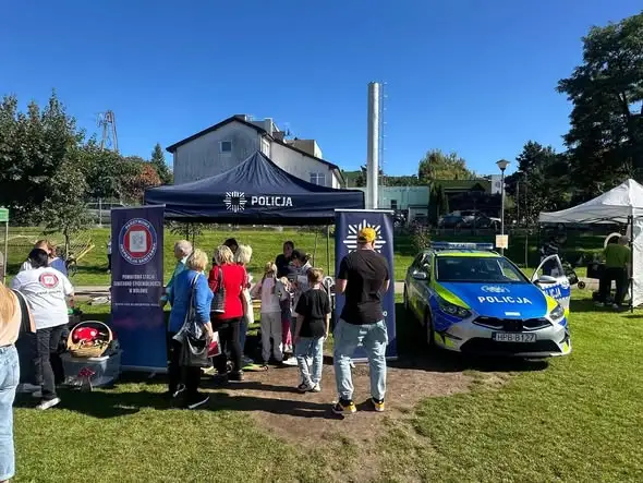 Wołowscy policjanci spotkali się z mieszkańcami na Pikniku Ekologicznym