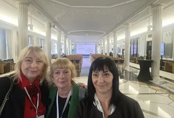 Szkoła ze Starego Wołowa w Sejmie – certyfikat za walkę z przemocą rówieśniczą